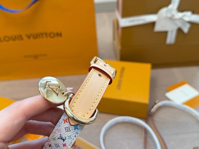 LV Pet collars 253 DB051