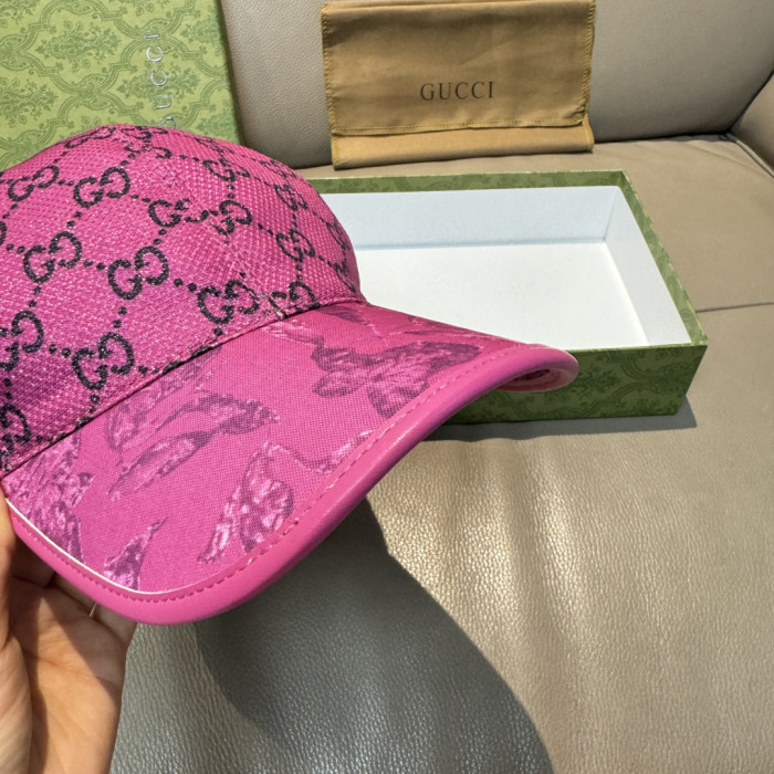 Gucci Hats & Caps 027
