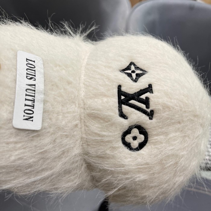 LV Hats & Caps 019