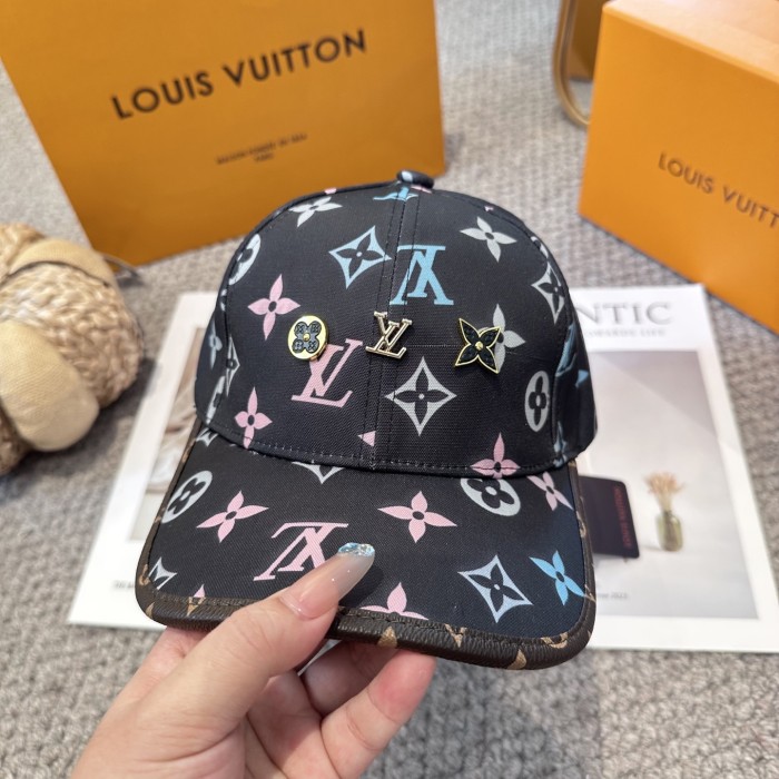 LV Hats & Caps 008