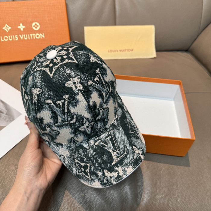 LV Hats & Caps 004
