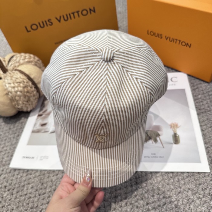 LV Hats & Caps 005
