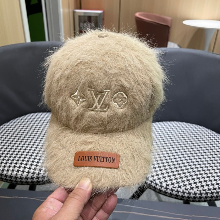 LV Hats & Caps 019