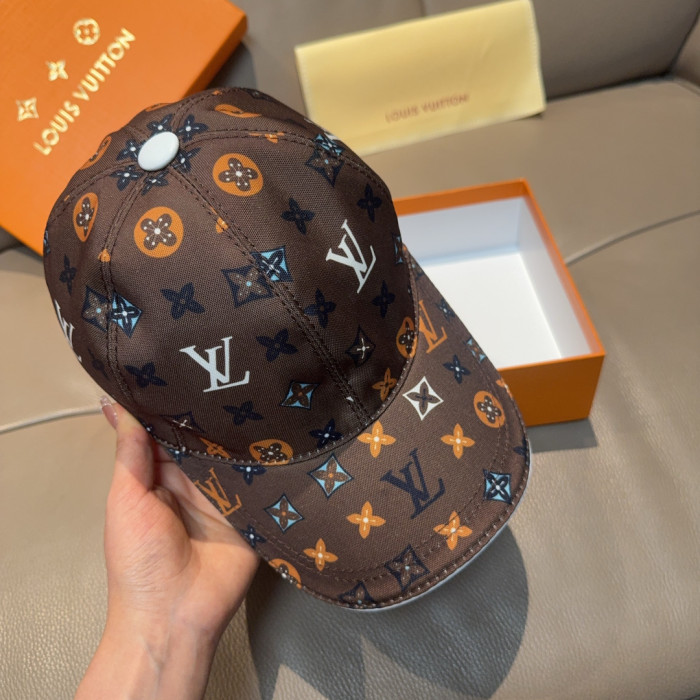 LV Hats & Caps 013