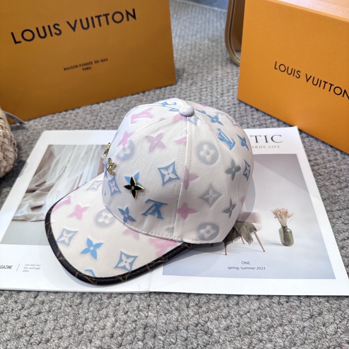 LV Hats & Caps 008