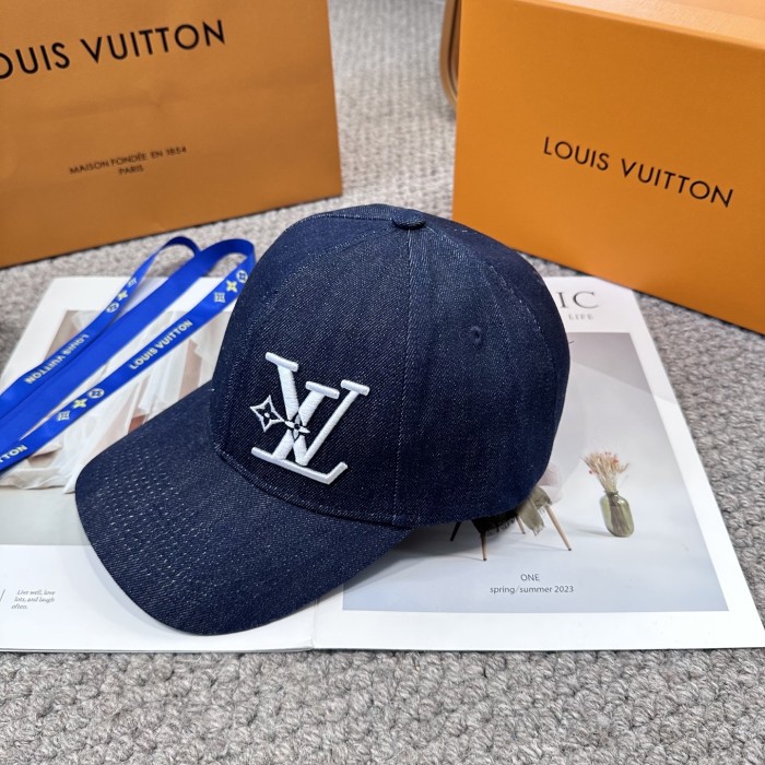 LV Hats & Caps 017