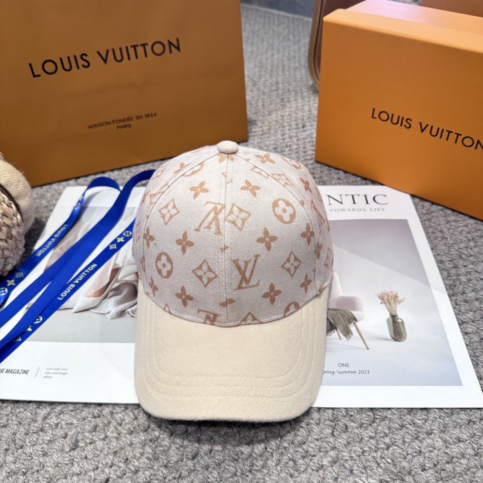 LV Hats & Caps 016