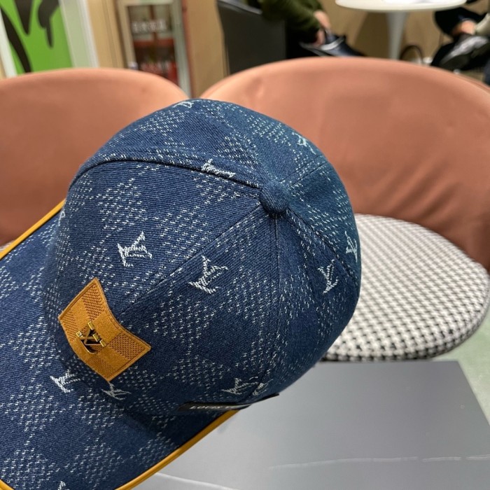 LV Hats & Caps 012