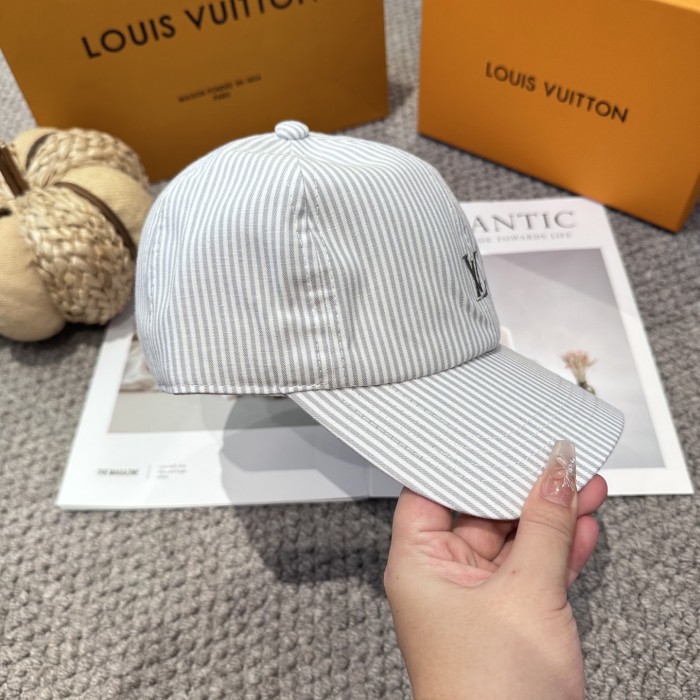 LV Hats & Caps 005
