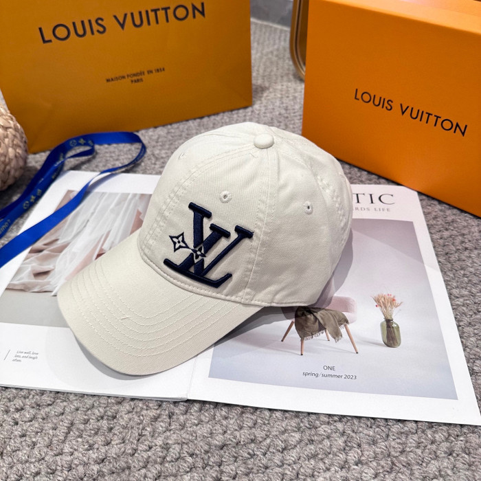 LV Hats & Caps 010