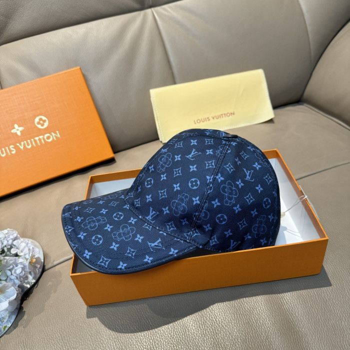 LV Hats & Caps 023