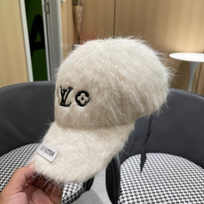 LV Hats & Caps 019