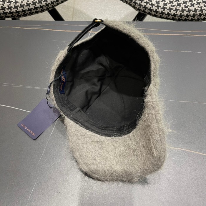 LV Hats & Caps 019