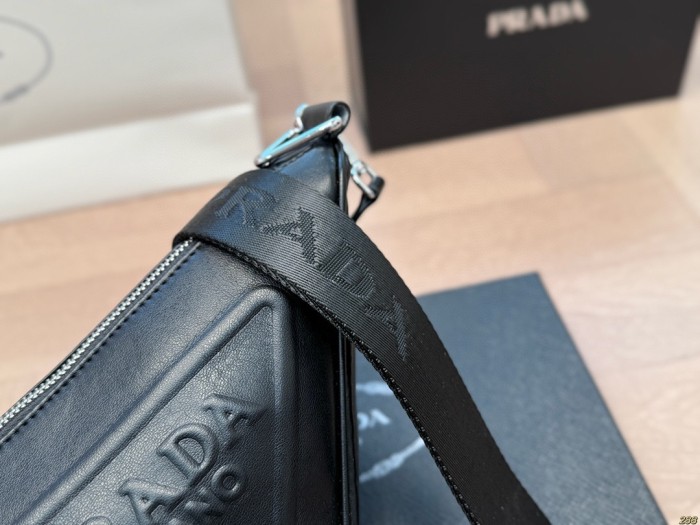 Prada Shoulder Bag 022 DB511 26cm
