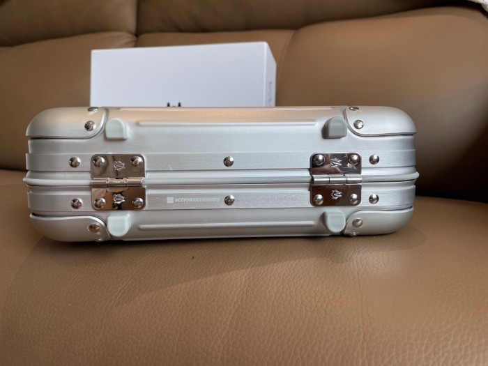 Rimowa Topas Piccolo Bag HL077 26cm