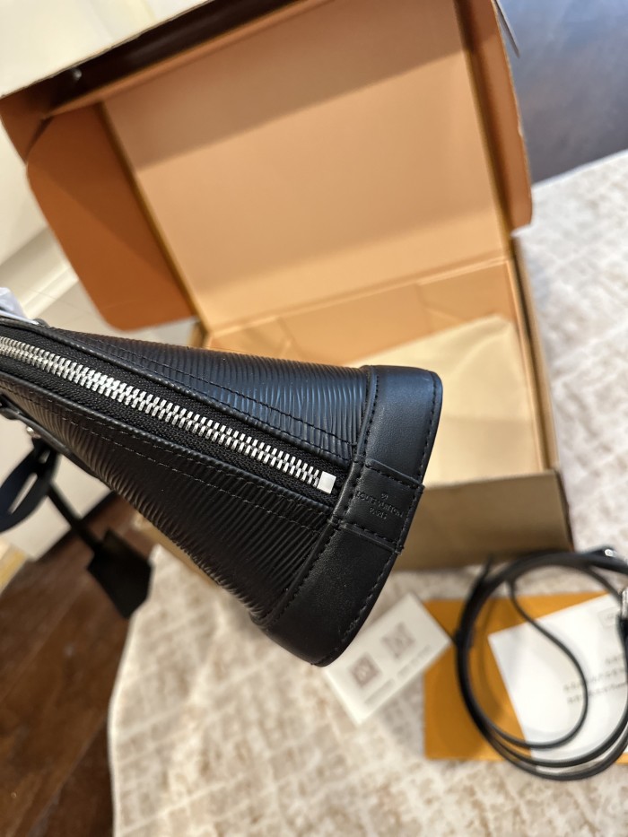 LV Alma BB Bag 258 DB561 20-25cm