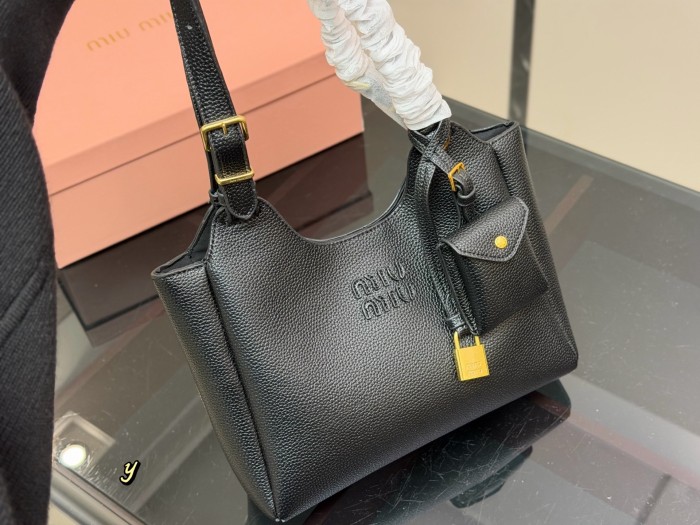 Miu Miu Vintage Tote 026 DB091 27cm