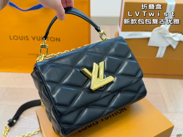 LV Twist Bag 263 DB071 23cm