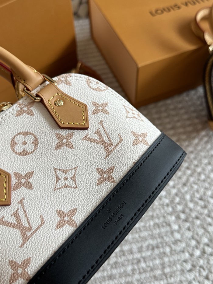 LV Nano Alma Bag 268 DB581 20cm