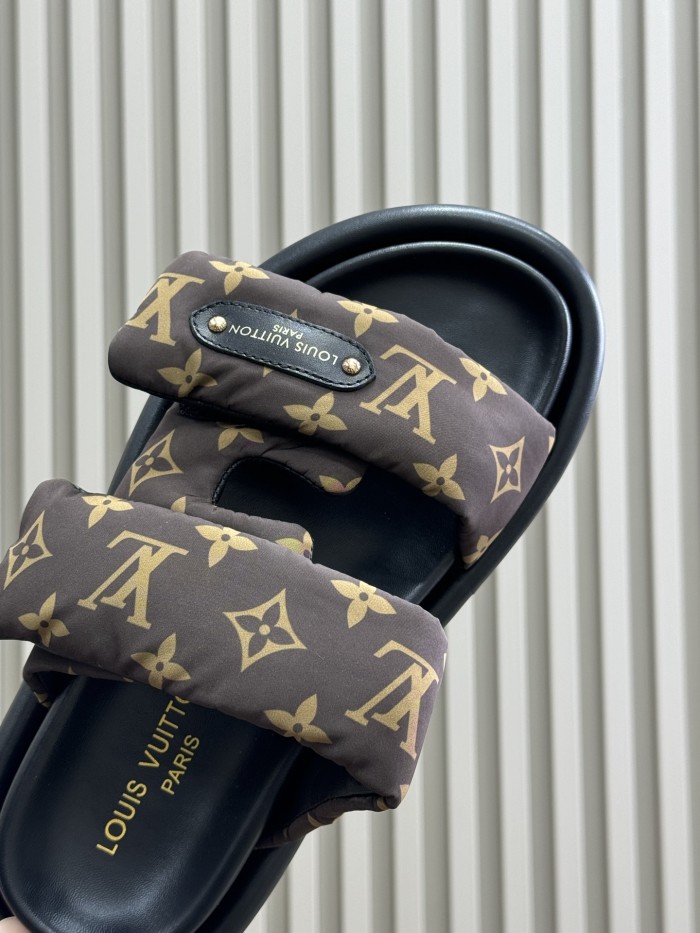 LV shoes 031 HL022