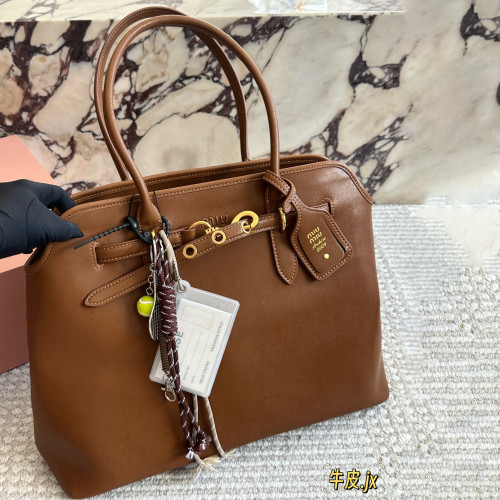 Miu Miu Aventure Handbag 027 DB562 40cm