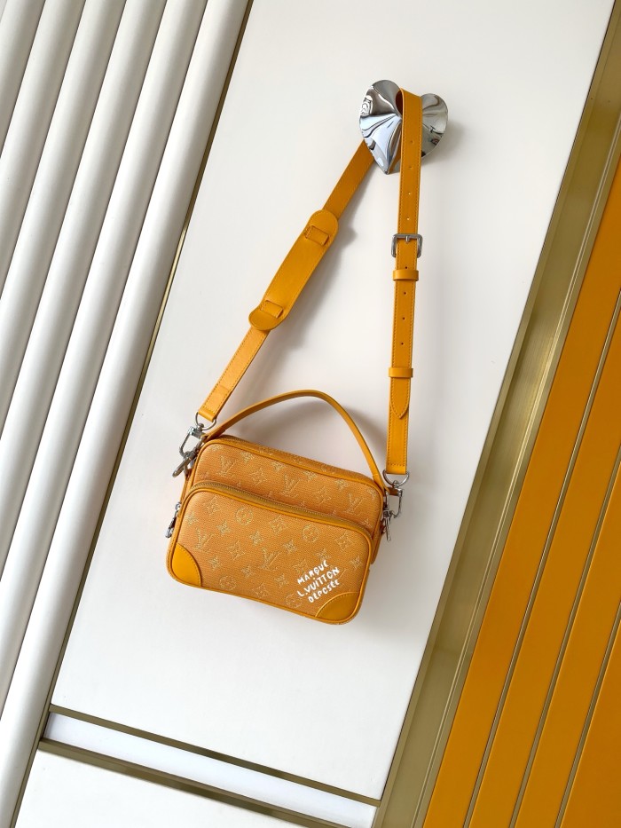 LV Nil Bag M26823 XYMC084 25cm