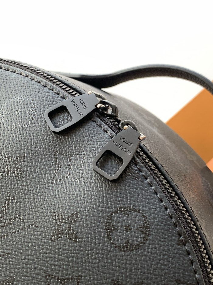 LV Backpack M26765 XYMC059 30cm