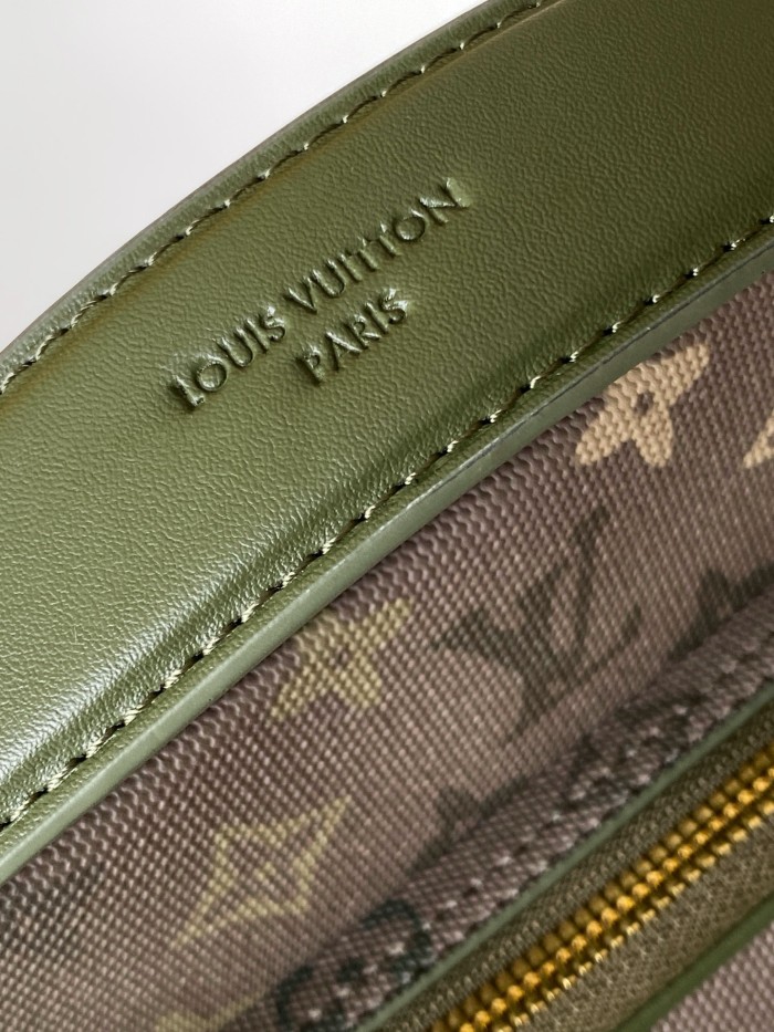 LV Nil Bag M27095 XYMC084 25cm