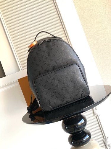 LV Backpack M26765 XYMC059 30cm
