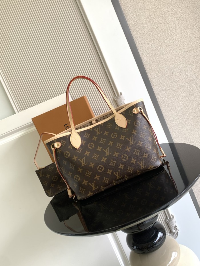 LV Neverfull Bag M41000 XYMC007027 29-39cm