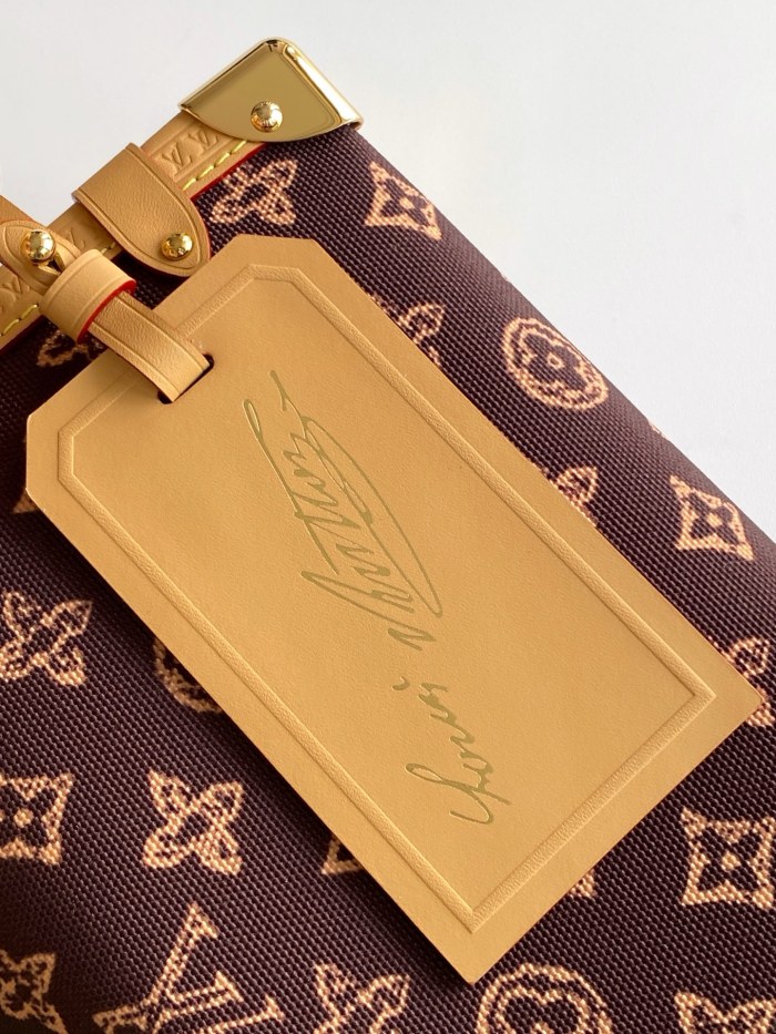 LV Side Trunk Bag M27516 XYMC006 23.5cm