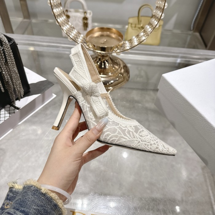 Dior shoes 050 XM023