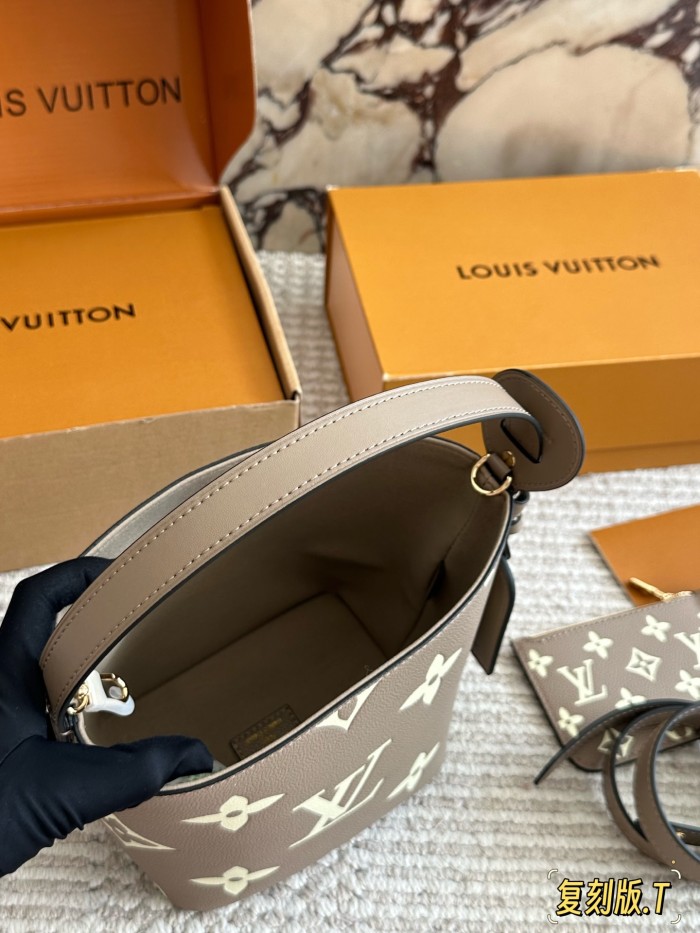 LV All In BB Bag 282 DB542 18cm