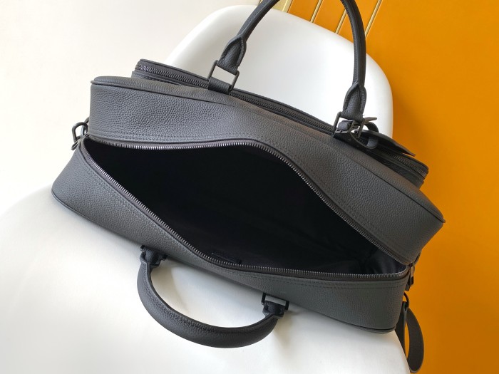LV Weekender Bag M26075 XYMC087 46cm