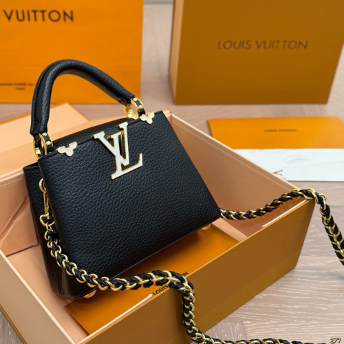 LV Capucines Bag 288 DB012 20cm