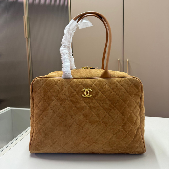 Chanel Handbag Tote 107 DB552 37cm