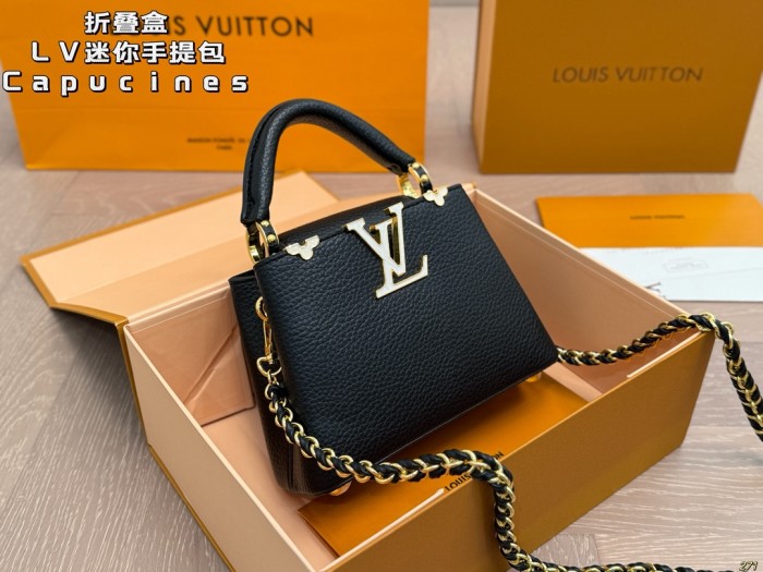 LV Capucines Bag 288 DB012 20cm