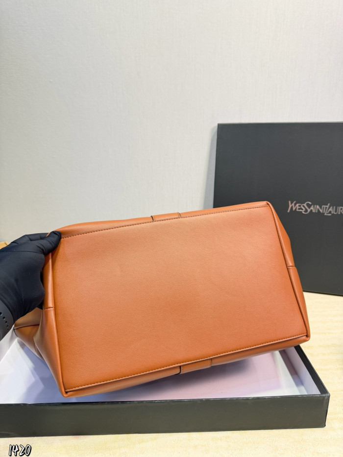 YSL Cabas Tote 077 DB091 37cm