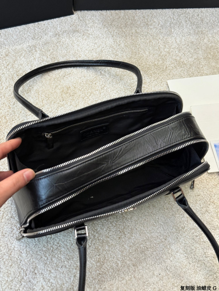 Chanel Handbag Tote 111 DB562 30cm