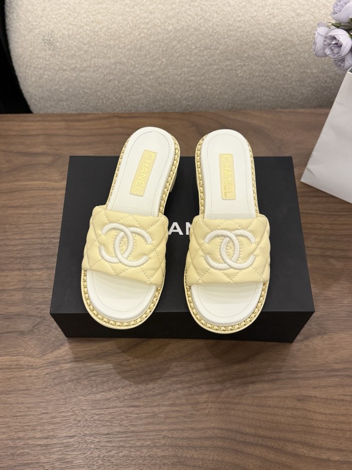 Chanel shoes 078 XM023