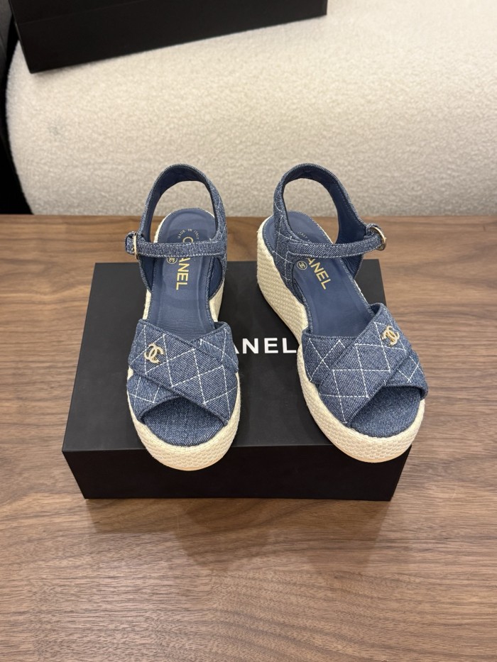 Chanel shoes 073 XM013