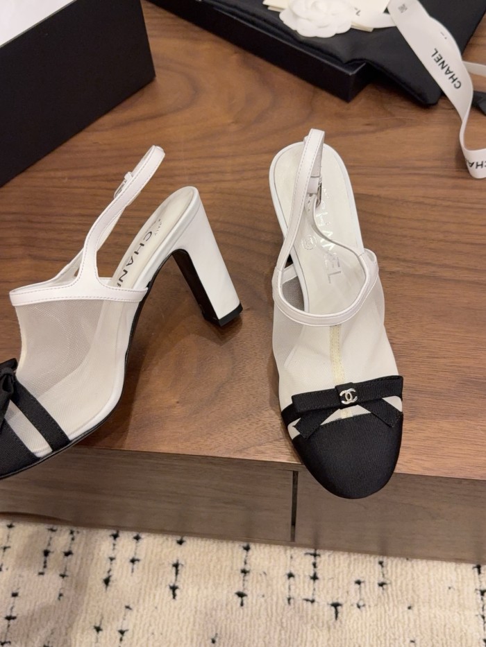 Chanel shoes 082 XM582