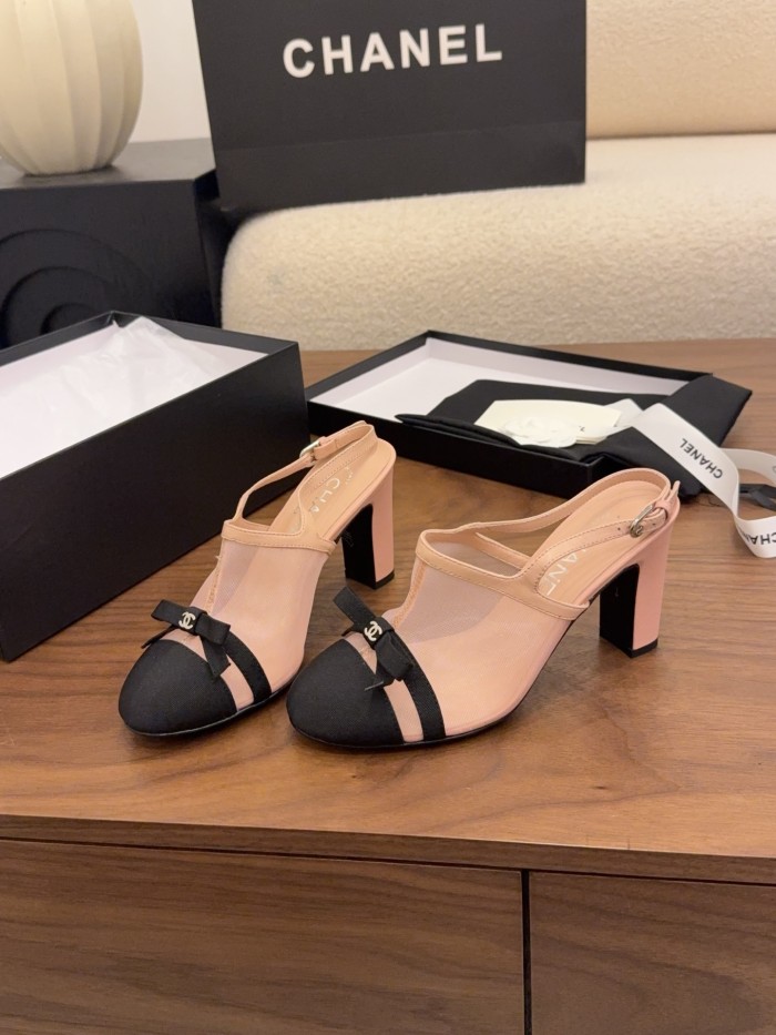 Chanel shoes 082 XM582