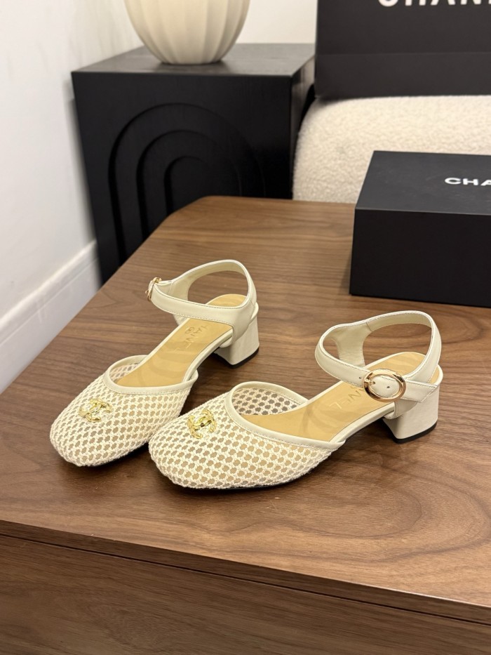 Chanel shoes 075 XM003