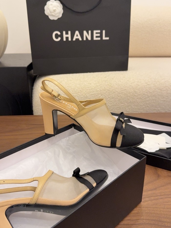 Chanel shoes 082 XM582