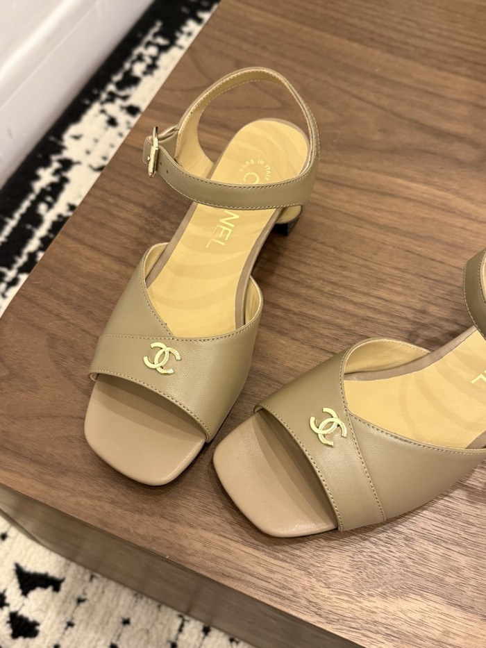Chanel shoes 076 XM023