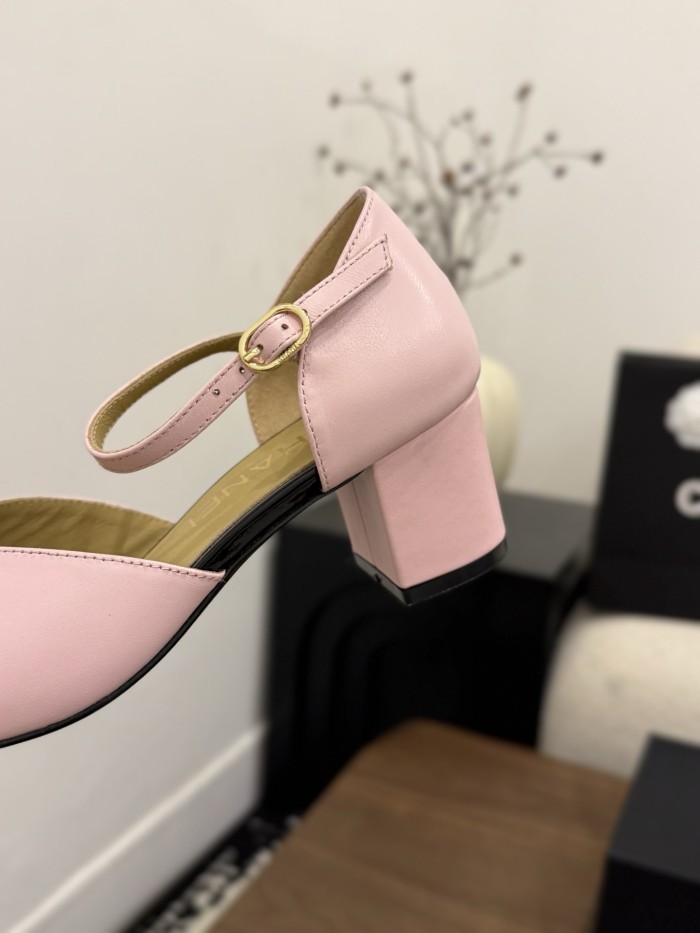 Chanel shoes 074 XM023