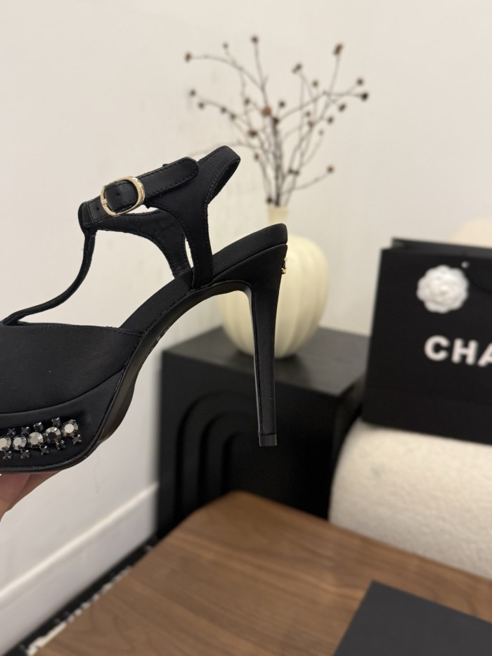 Chanel shoes 080 XM073