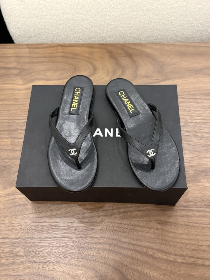 Chanel shoes 072 XM082