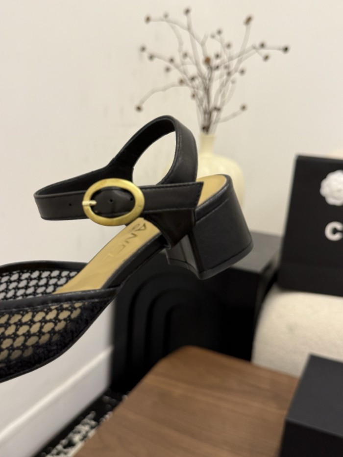 Chanel shoes 075 XM003